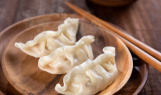 煮粽子的水可以煮饺子吗 煮粽子的水可以再煮粽子吗