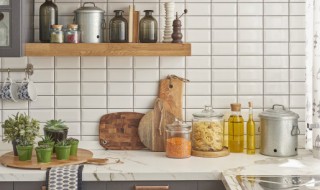 使用哪种方式给家里的案板刀具消毒 使用哪些方式给家中的案板刀具消毒更好