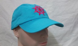 如何清洗鸭舌帽（怎么清洗鸭舌帽）