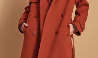 长大衣怎么用衣架挂衣柜里（挂长大衣的柜子）