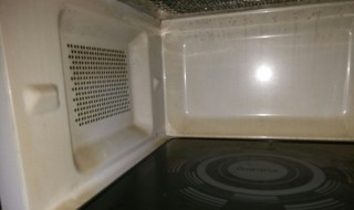 如何清洗微波炉油渍（清洗微波炉油渍小窍门）