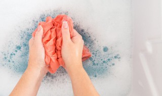 毛巾有霉斑怎么洗掉（毛巾有霉斑怎么洗掉干净）