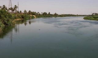 西亚的河流特征 西亚的河流特征是什么