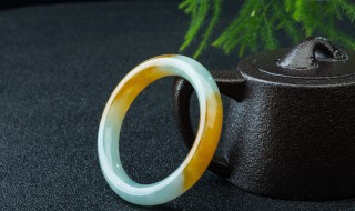 玉镯如何清洗（玉镯怎样清洗）