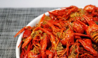 吃了啤酒煮的小龙虾可以喂奶吗（吃了啤酒煮的小龙虾可以喂奶吗）