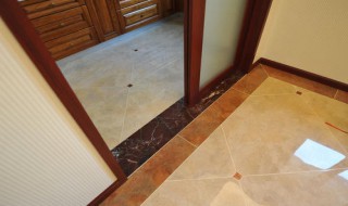 过门石有什么讲究（过门石有什么讲究吗 不贴行不行）