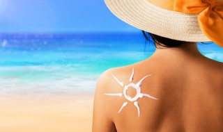 擦了防晒霜不用卸妆是真的吗 擦了防晒霜用不用卸妆