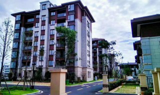 一梯两户的是什么房（一梯两户的是什么房型）