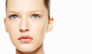 脸上长痘出油大怎么办（最近脸出油长痘怎么办）