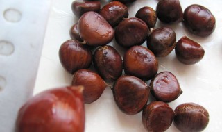 剁板栗的方法 用什么办法削新鲜板栗