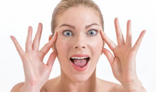 遮盖法令纹的方法（遮盖法令纹的方法有哪些）