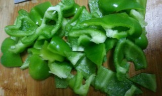 切辣椒的方法（切辣椒有什么方法）