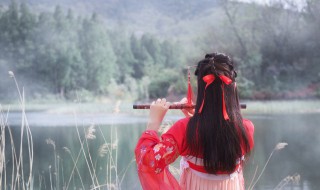 古风霸气潇洒的句子（古风霸气潇洒的句子女）