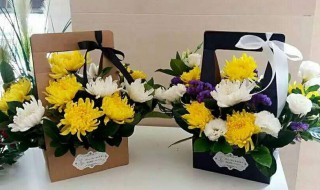 给抗日烈士献花篮用什么花（给革命烈士献花篮）