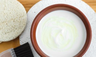 睡前喝酸奶的好处 睡觉前喝酸奶的好处