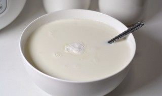 过期的牛奶可以做酸奶吗 过期的牛奶能不能做酸奶