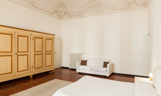 贴壁纸前墙面怎么处理（水泥墙贴壁纸前墙面怎么处理）