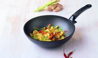 不粘锅粘锅的补救措施（不粘锅使用后粘锅的处理方法）