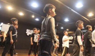 街舞几岁开始学比较好（小孩学街舞几岁开始比较好）