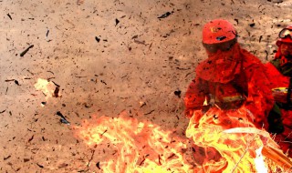 灭火器怎么看是否过期 干粉灭火器有效期几年