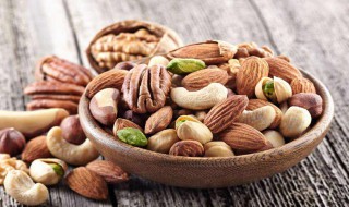 初次来月经吃什么最好 初次来月经吃些什么合适