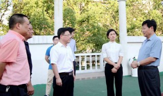 初中教师节做什么礼物给老师 初中教师节做什么礼物给老师送