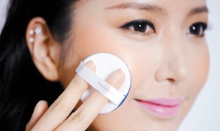 bb霜和气垫的区别（气垫bb霜和气垫的区别）