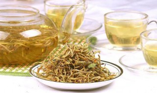 金银花和蒲公英一起泡水的功效（金银花和菊花一起泡水喝的功效）