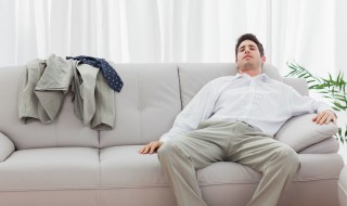 劳累一天很疲惫的说说 突然想发个感慨的说说