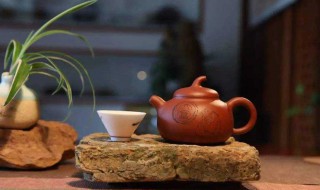 怎样挑选紫砂茶壶（怎样挑选紫砂茶壶的质量）