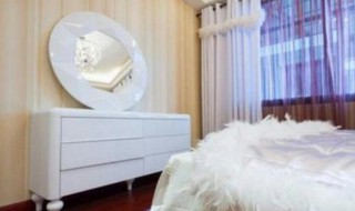 全身镜放在床尾侧面可以吗（床尾侧面可以放镜子吗）