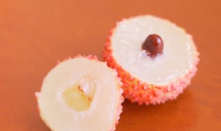 荔枝用冰袋还是用冰块（荔枝用冰袋还是用冰块泡）