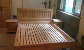 木床嘎吱嘎吱响怎么修（木头床嘎吱嘎吱响怎么修）