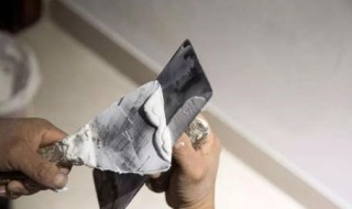 刮完腻子第二天可以打砂纸吗 刮完腻子第二天可以打砂纸吗视频