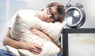 抱枕如何清洗（抱枕如何清洗视频）