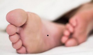 脚上长痣代表什么 脚趾头长痣 脚上长痣代表什么