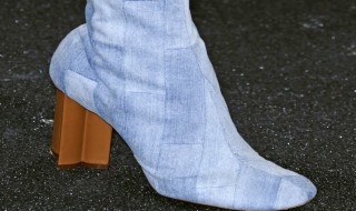 鞋跟声音大处理妙招（高跟鞋声音大怎么处理小妙招）