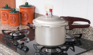 压力锅的使用方法及注意事项（压力锅的使用方法及注意事项图片）