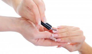 做美甲不容易掉的窍门 如何做美甲不容易掉?