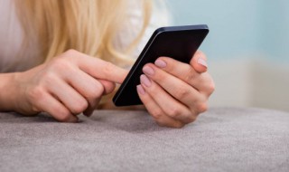 梦见手机摔碎了是什么意思（女人梦见手机摔碎了是什么意思）