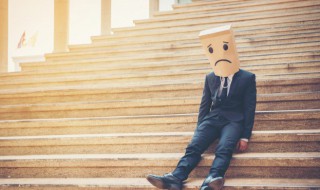 微信名字男生伤感孤独（微信网名男生 孤独）