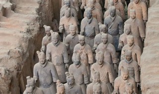 秦始皇兵马俑的介绍 秦始皇兵马俑的介绍500字