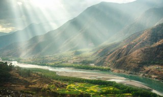 长江分界线（长江分界线图片）