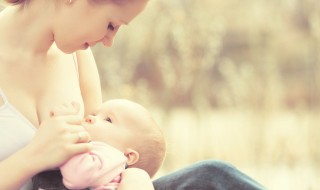 母乳憋多久就不能喂了 断奶最难熬的就是第一晚上