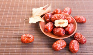 干红枣如何清洗（干红枣如何清洗呢）