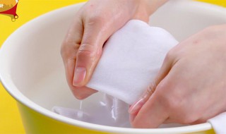 石榴汁如何清洗（石榴汁如何清洗掉）