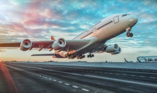 飞机上化妆品不能超过多少毫升（飞机上化妆品不能超过多少毫升呢）