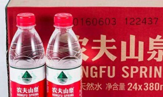 农夫山泉是什么水（农夫山泉矿泉水图片）