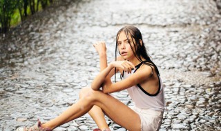 狂风暴雨的说说 狂风暴雨的说说 朋友圈