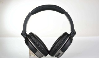 头戴式耳机怎么戴耳机 头戴式耳机怎么佩戴